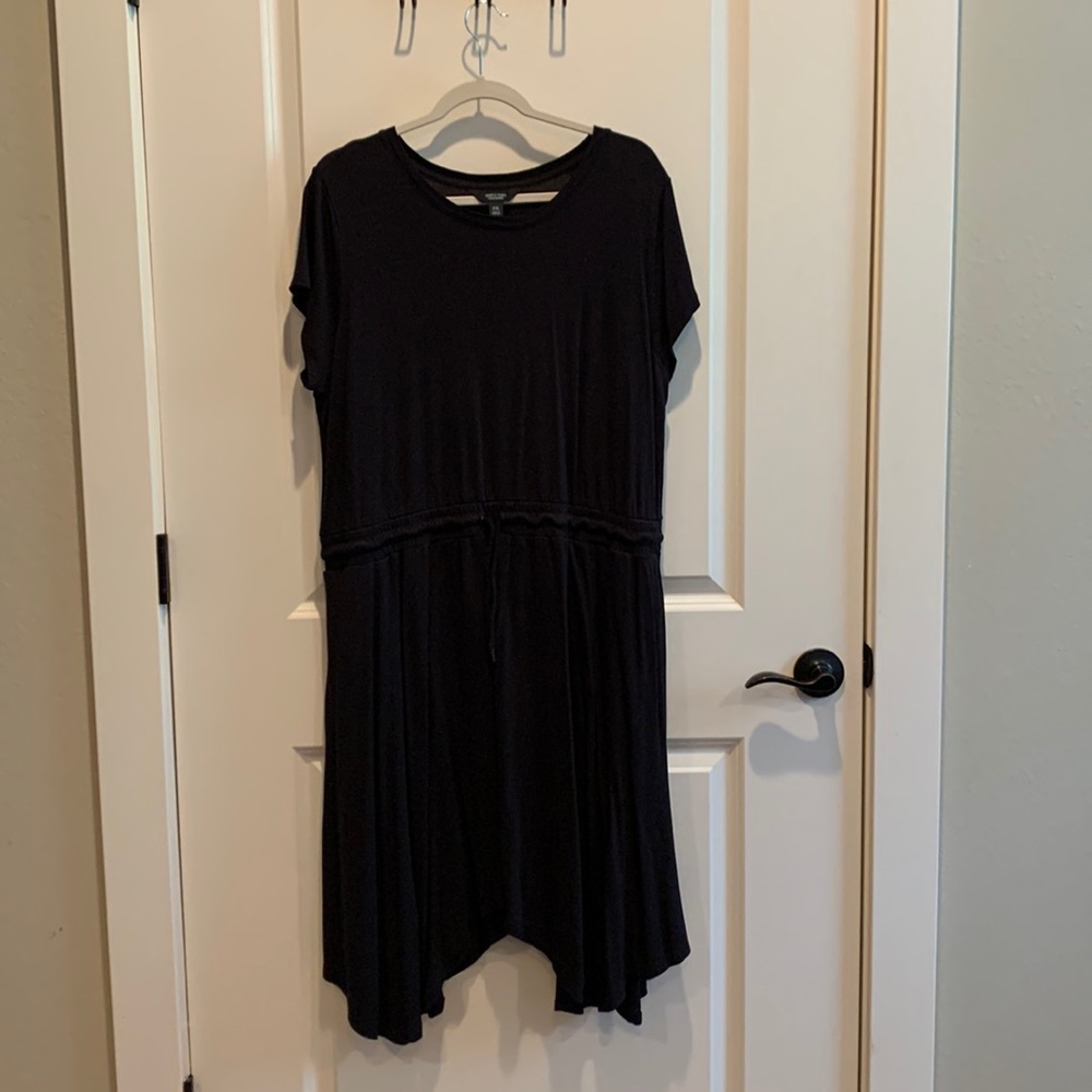 Simply Vera Black Dress